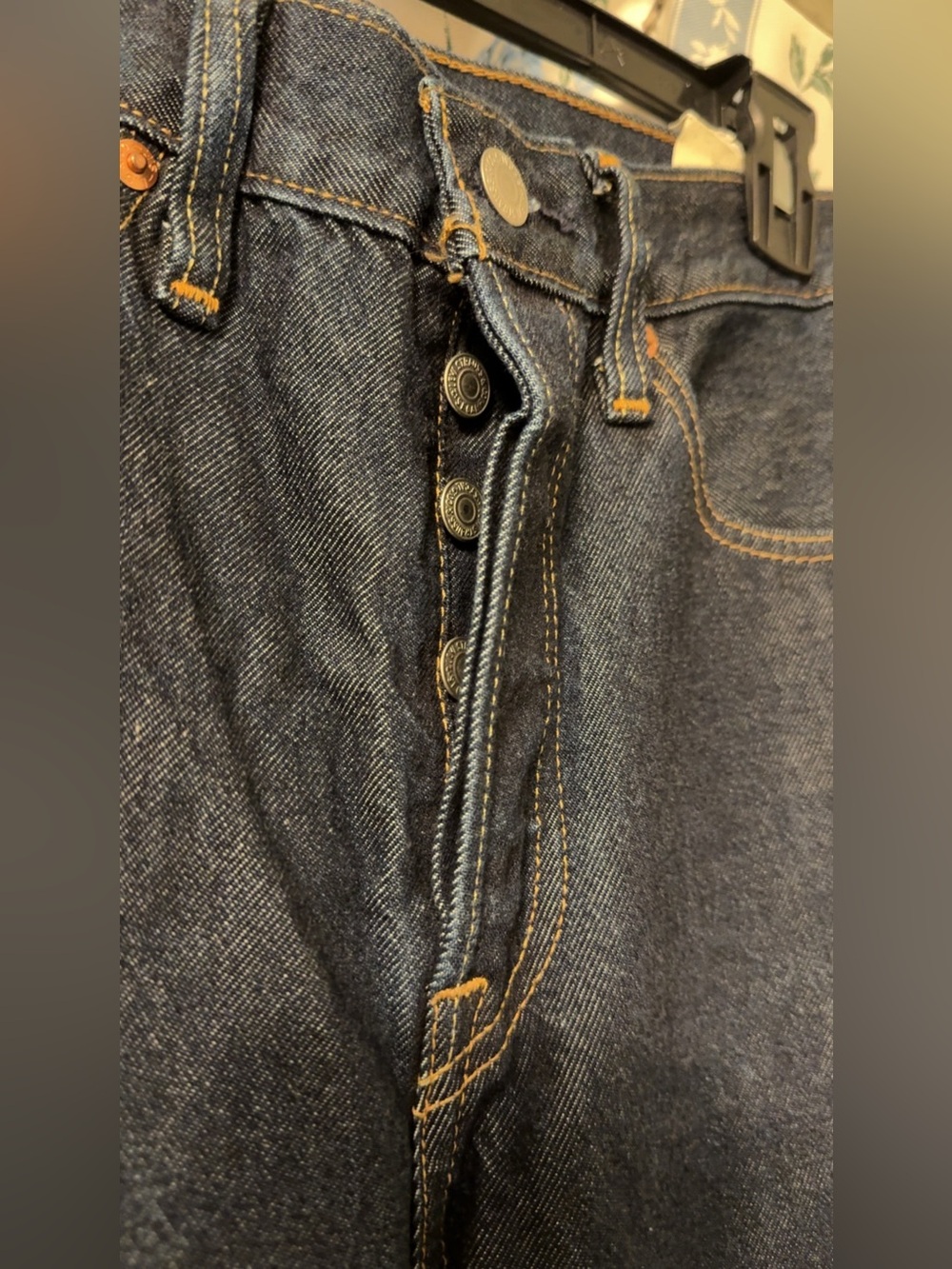 Levi’s Premium 501 High Rise Straight Leg Women's Denim Jeans NWT - Picture 4 of 8
